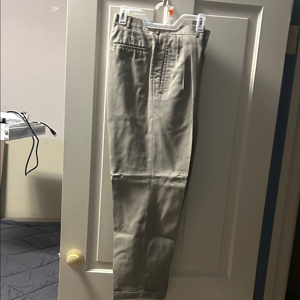Savane Men's Khaki Chinos